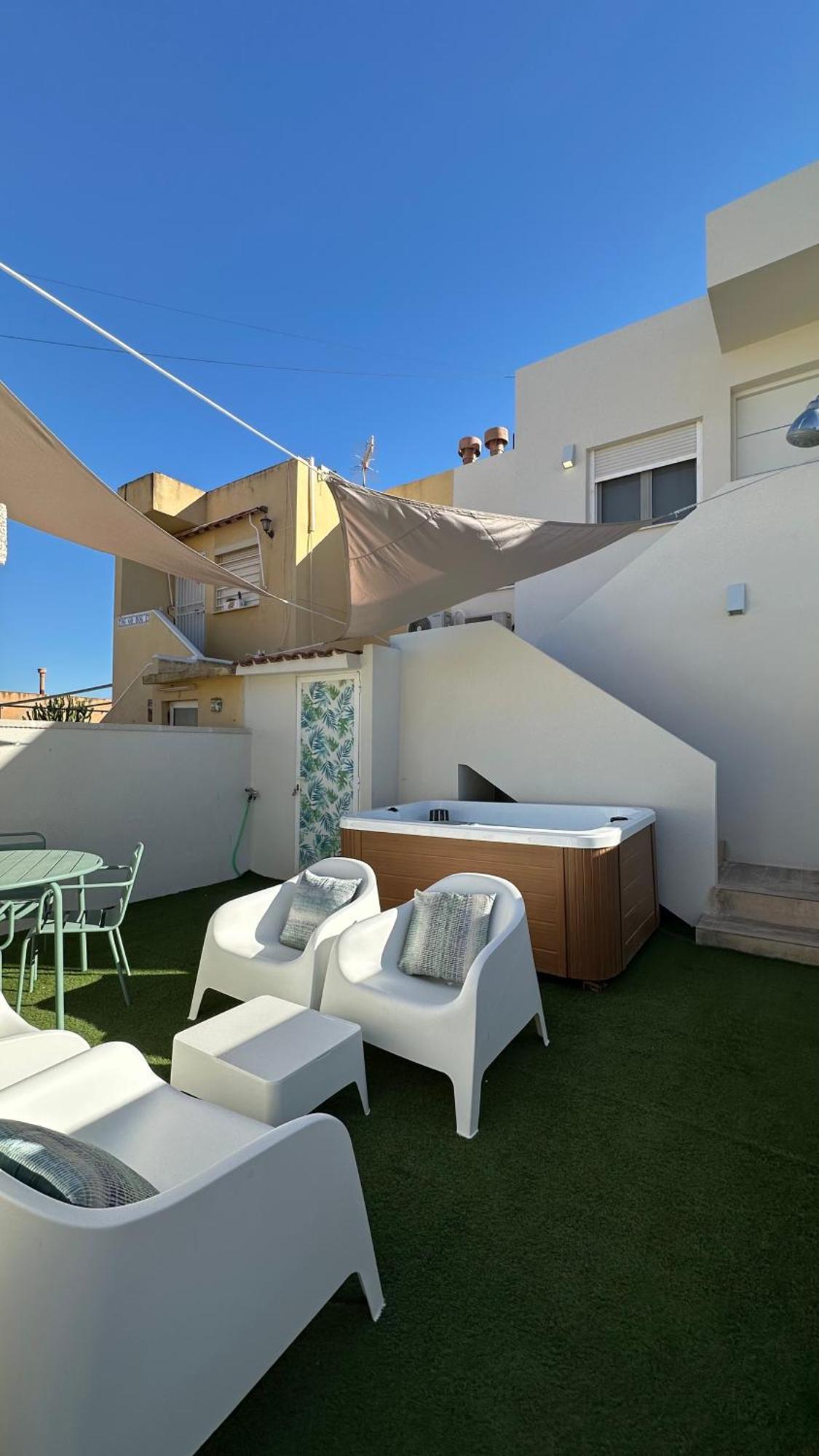 Bungalow jacuzzi y vistas al mar- Aledama Homes Gran Alacant Exterior foto